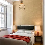 Exotische Paradies- Majestaetischer Aufenthalt Im Herzen Von By Interhome Apartmán Lisboa