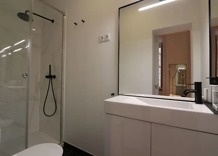 Διαμέρισμα Exotische Paradies- Majestaetischer Aufenthalt Im Herzen Von By Interhome *