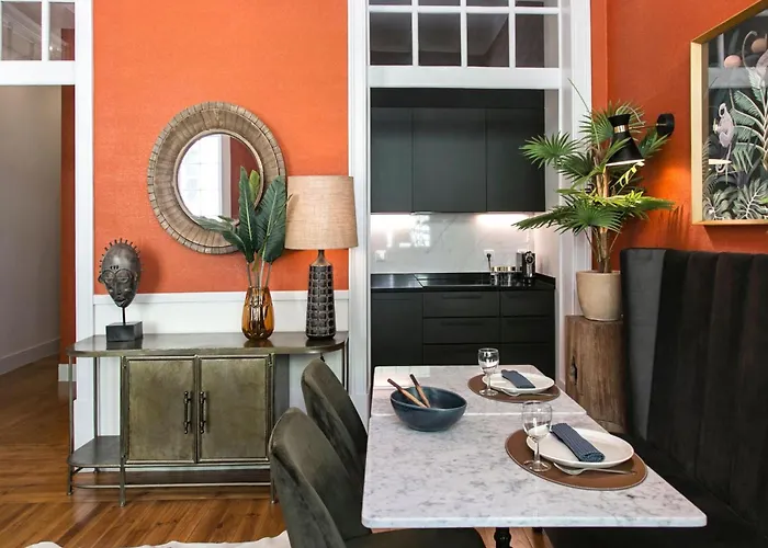 Exotische Paradies- Majestaetischer Aufenthalt Im Herzen Von By Interhome * Lisboa